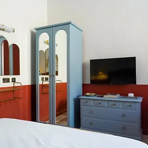 Malta Luxe Prime Location Apartment